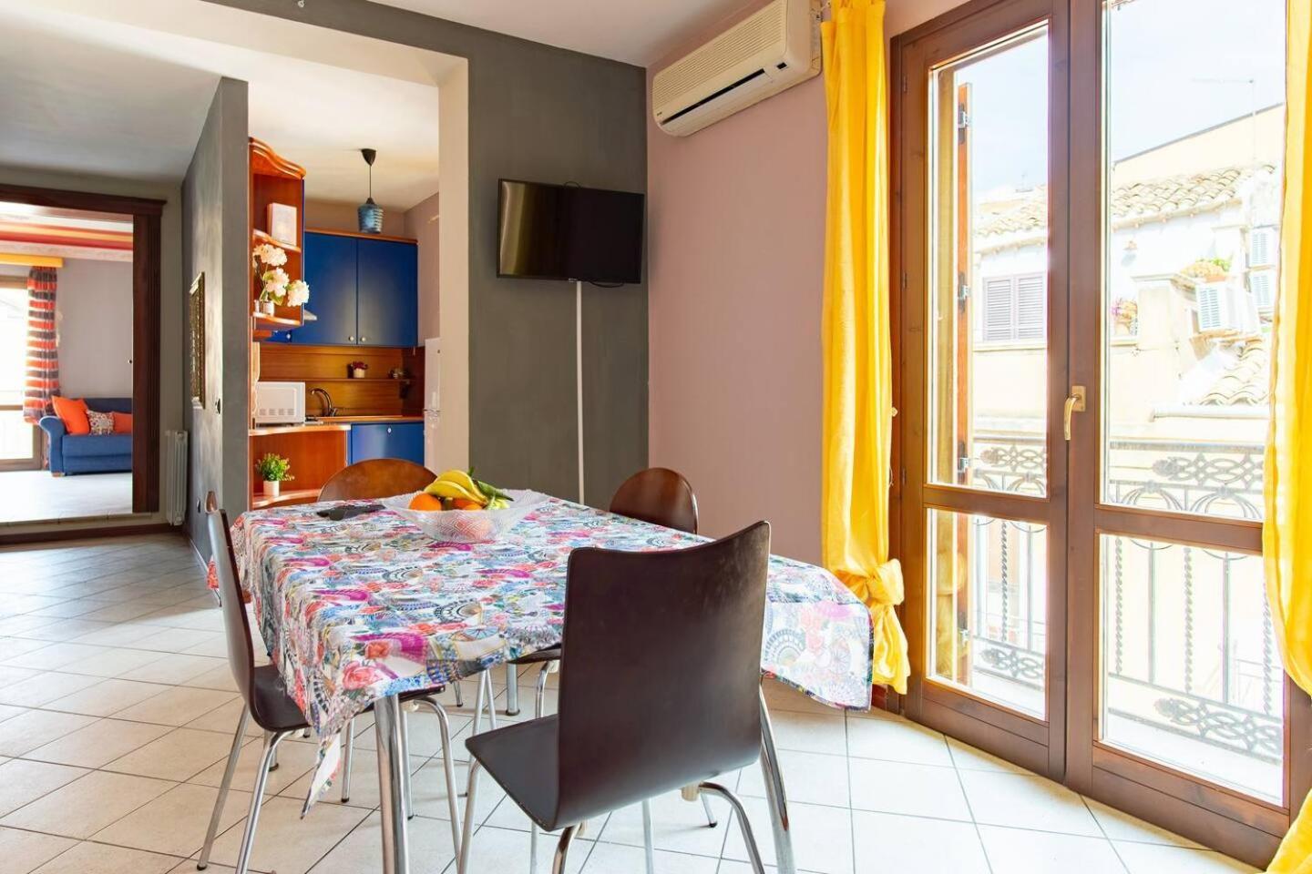 2 Apartments - Akragas Home 1 & 2 On Via Atenea City Center With View أغريجنتو المظهر الخارجي الصورة